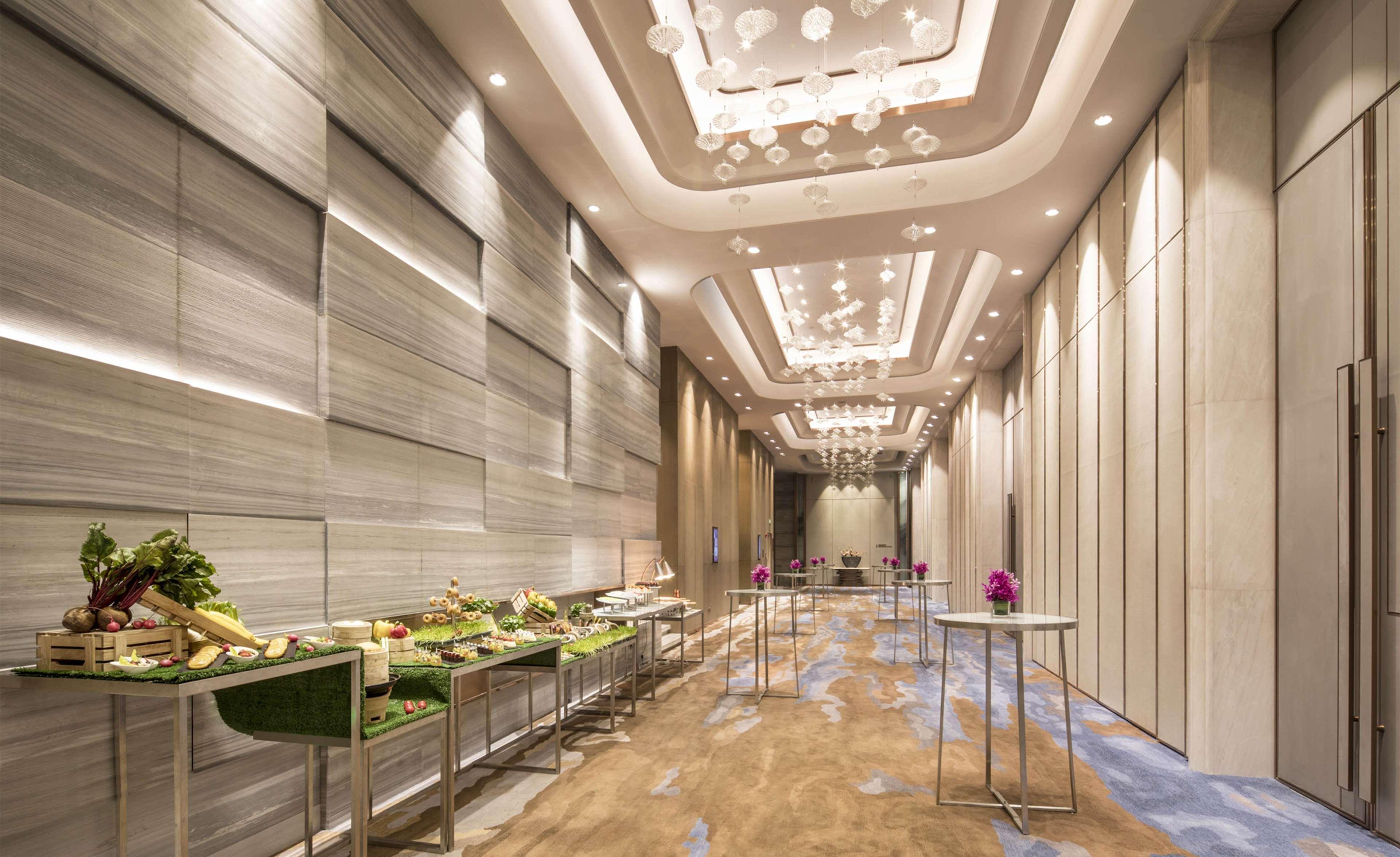 Doubletree By Hilton Hotel Shenzhen Longhua, Near Huawei, Foxcnn, Shenzhen North Railway, Uniwalk & Uniworld Shopping Mall, Sam'S Club Dış mekan fotoğraf