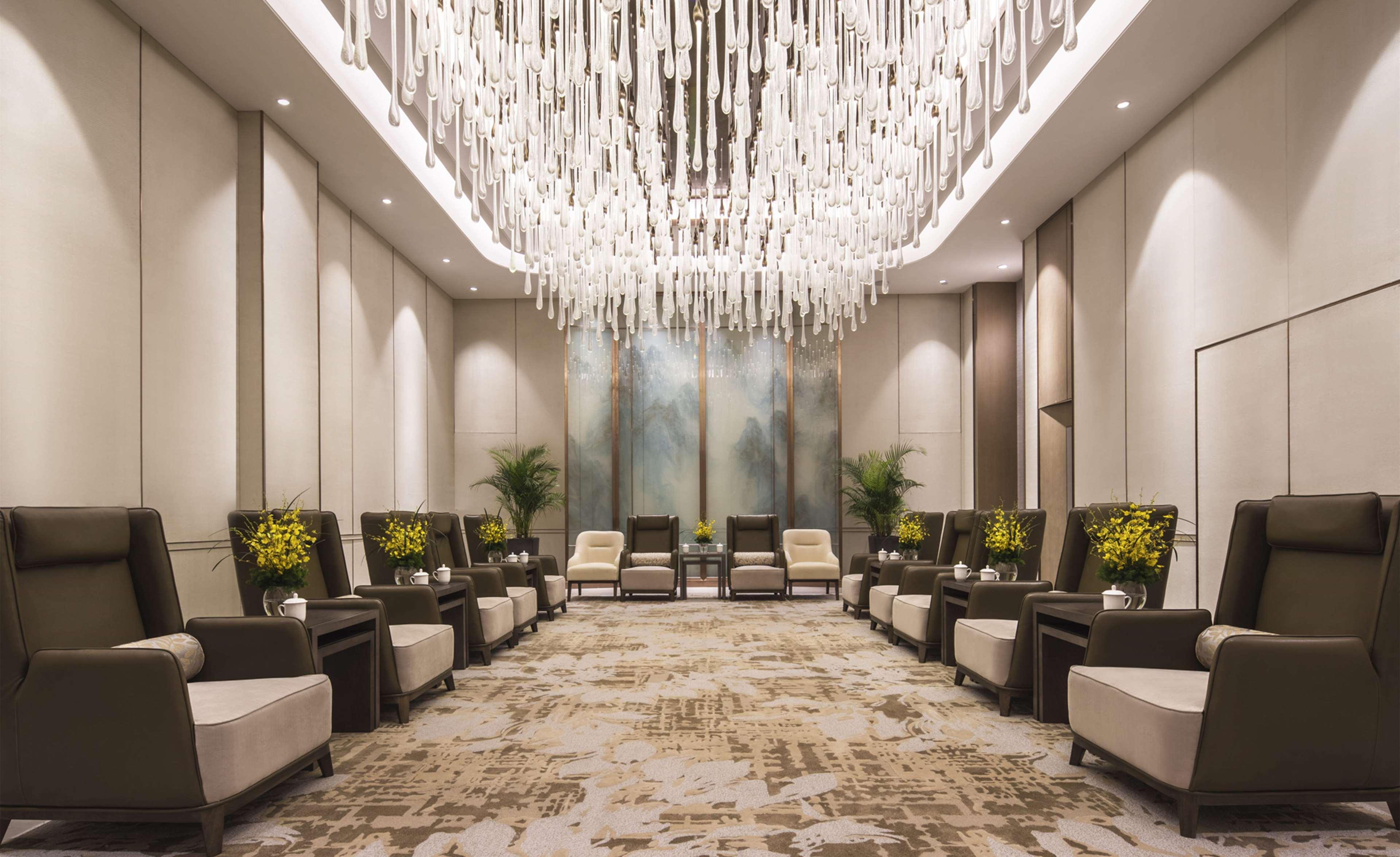 Doubletree By Hilton Hotel Shenzhen Longhua, Near Huawei, Foxcnn, Shenzhen North Railway, Uniwalk & Uniworld Shopping Mall, Sam'S Club Dış mekan fotoğraf