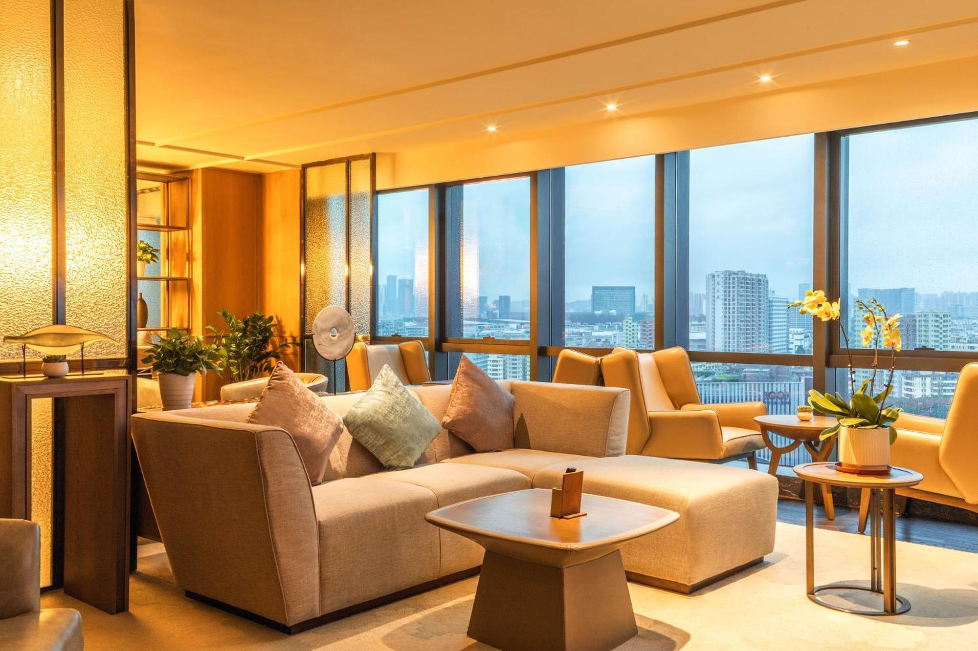Doubletree By Hilton Hotel Shenzhen Longhua, Near Huawei, Foxcnn, Shenzhen North Railway, Uniwalk & Uniworld Shopping Mall, Sam'S Club Dış mekan fotoğraf