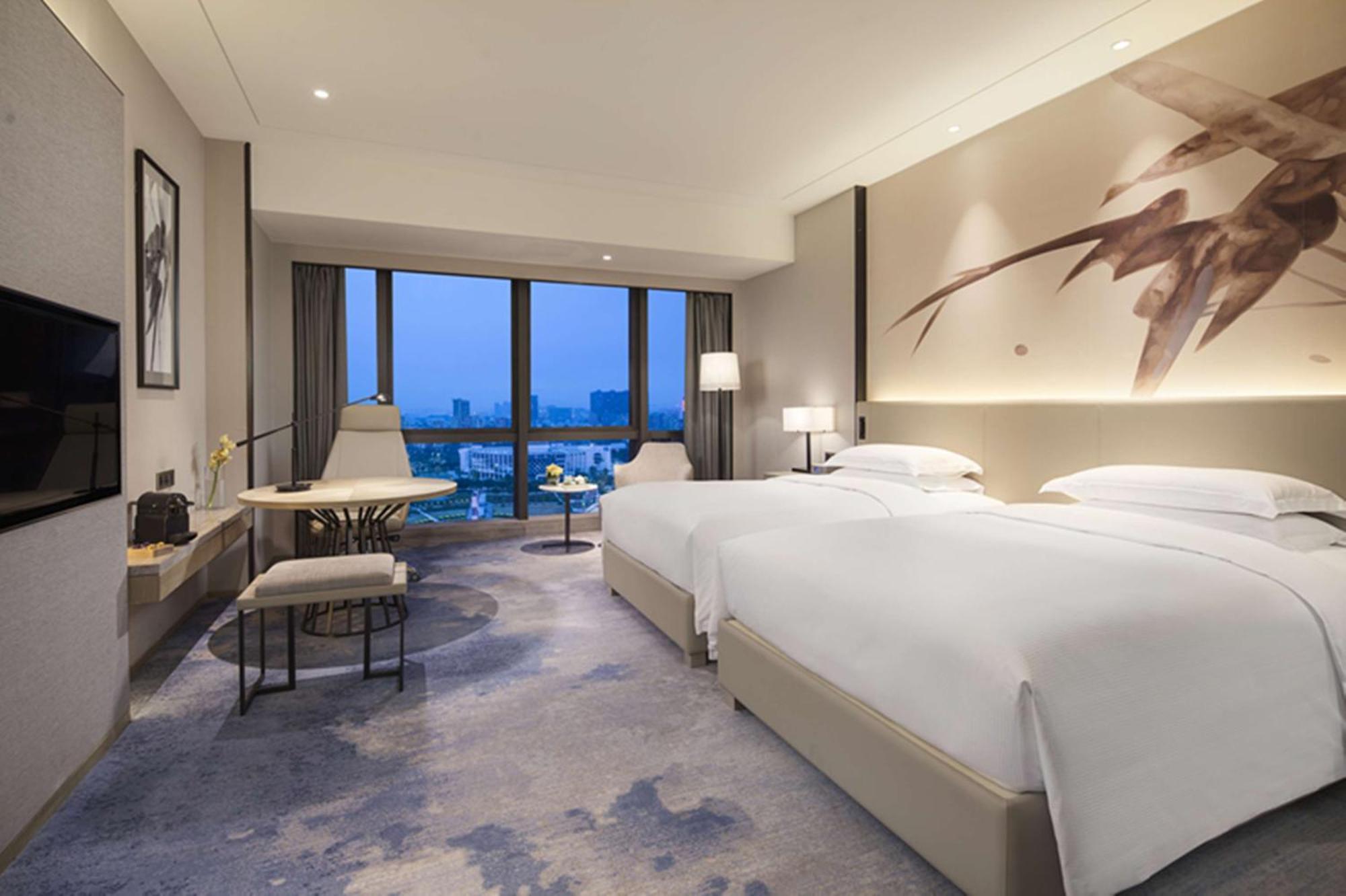 Doubletree By Hilton Hotel Shenzhen Longhua, Near Huawei, Foxcnn, Shenzhen North Railway, Uniwalk & Uniworld Shopping Mall, Sam'S Club Dış mekan fotoğraf
